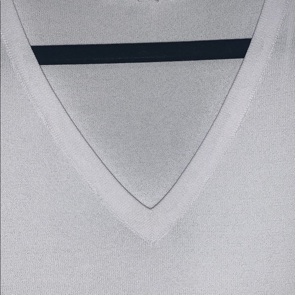 *BRAND NEW* White sleeveless top - Picture 5 of 5